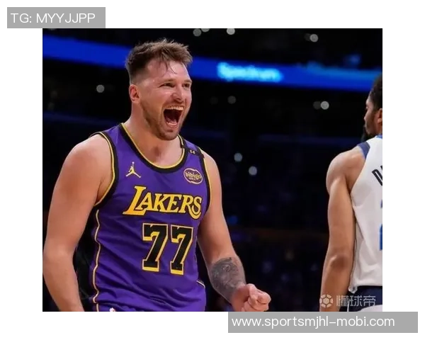 里夫斯赛季前四场狂砍143分创湖人队史第三高仅次于乔丹和科比