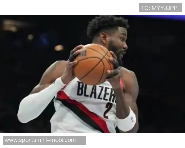 湖人内线失守艾顿海斯缺阵篮板惨败开拓者净负15个