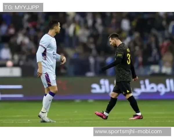 赫罗纳传奇球员称赞C罗为禁区杀手梅西更具比赛决定性能力 赫罗纳传奇球员称赞C罗为禁区杀手梅西更具比赛决定性能力